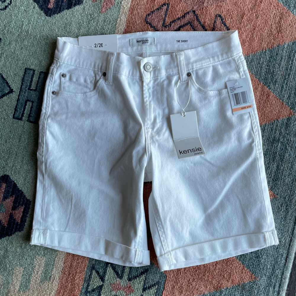NWT Kensie The Short Jean Shorts